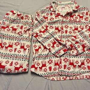 Hanna Andersson Adult unisex Holiday Flannel Pajama Top  and Bottom Deer